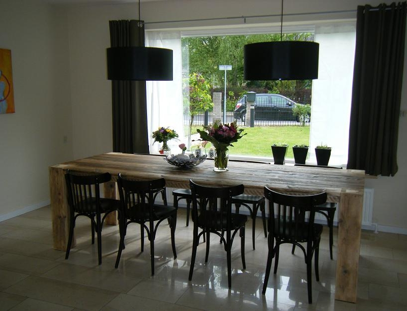 tafel steigerhout 4 poten + naturel lak
