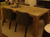 tafel steigerhout met doorgestoken poten