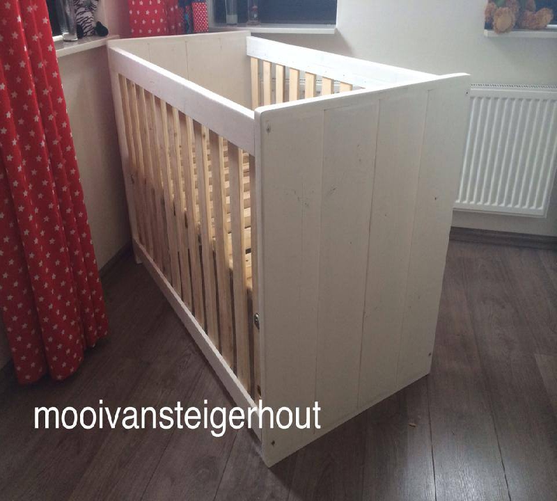 ledikant van steigerhout