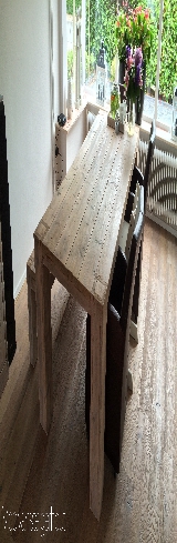 Tafel van steigerhout
