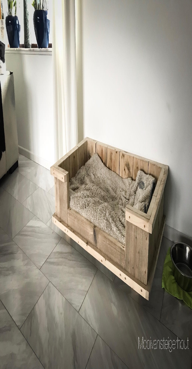 hondenmand van steigerhout