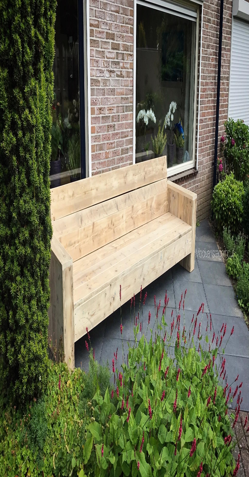 loungebank van steigerhout.